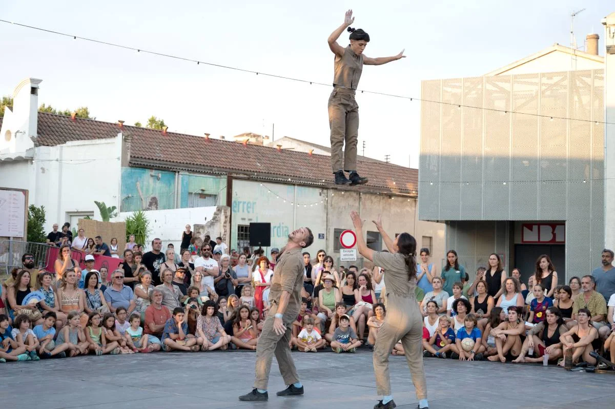 2a setmana d'Obert x vacances: "CLAM" de la cia. Fèmut | © Toni Torrillas - Roca Umbert Fàbrica de les Arts