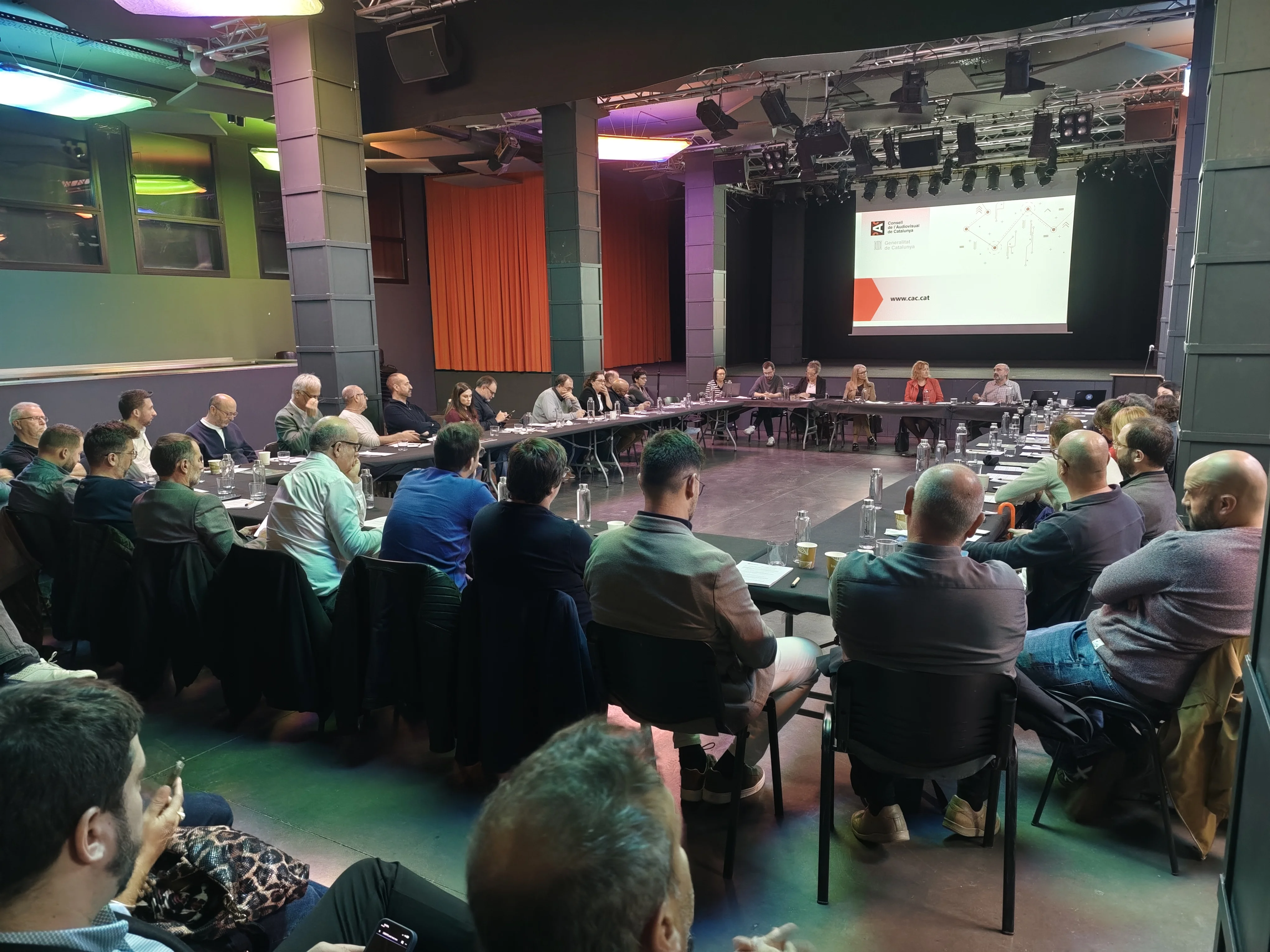 Roca Umbert acull la trobada Infolocal de Televisió 2025, punt de trobada de les direccions de televisions locals de Catalunya  | © Roca Umbert Fàbrica de les Arts